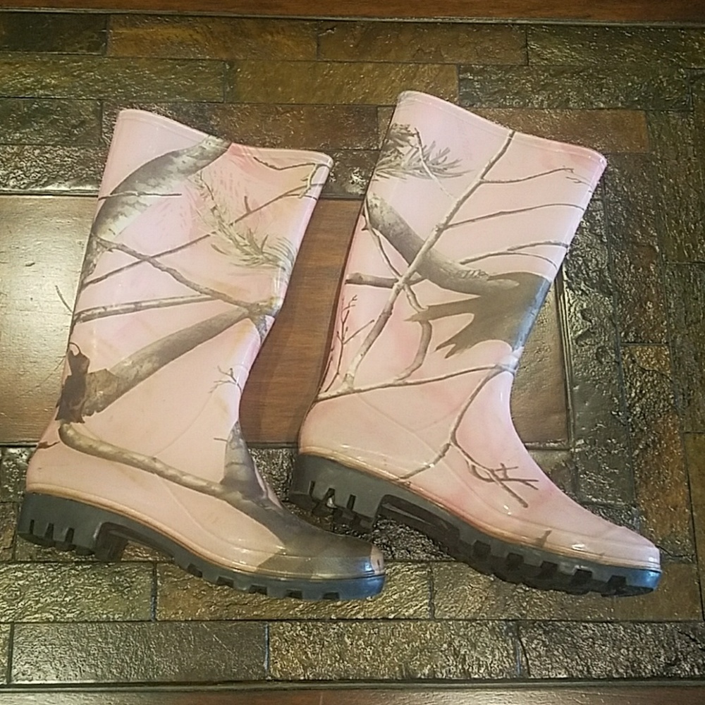 Realtree Pink Camo Rain Boots